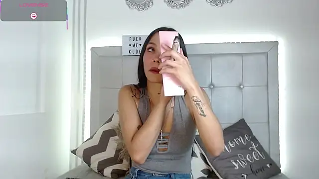 Kloe  watson online show from 05/18/26, 09:42
