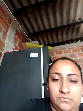 Snapshot of Katalinarodriguez chatting on 03/19/26, 03:27 Katalinarodriguez online show from 03/19/26, 03:27