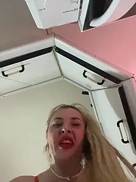 Maria3879 online show from 03/18/26, 09:51