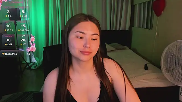 IceIcebabe  online show from 06/14/26, 01:25
