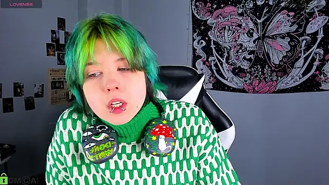 LittleKittenStar online show from 04/21/26, 02:37