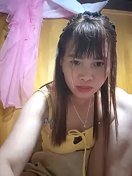Snapshot of Reeoo-93 chatting on 06/18/26, 09:52 Reeoo-93 online show from 06/18/26, 09:52