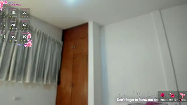 Snapshot of anastasiavega_ chatting on 06/12/26, 11:57 anastasiavega online show from 06/12/26, 11:57