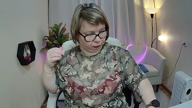 BonnnyBoobsy online show from 05/02/26, 06:07