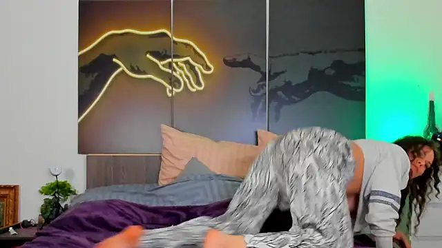 Snapshot of RubyIgnys chatting on 03/18/26, 02:53 RubyIgnys online show from 03/18/26, 02:53