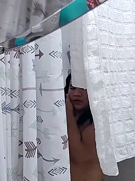 Snapshot of Hirachang chatting on 03/20/26, 01:16 Hirachang online show from 03/20/26, 01:16