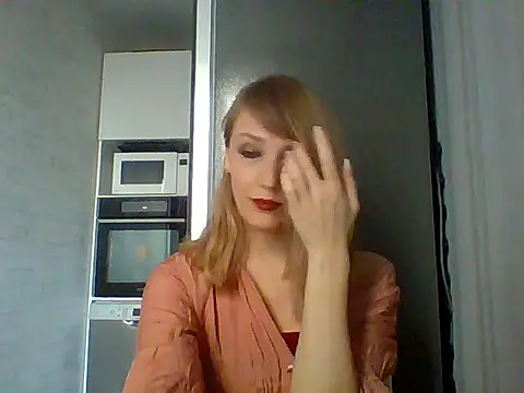 Snapshot of Satu8 chatting on 03/18/26, 02:42 Satu8 online show from 03/18/26, 02:42