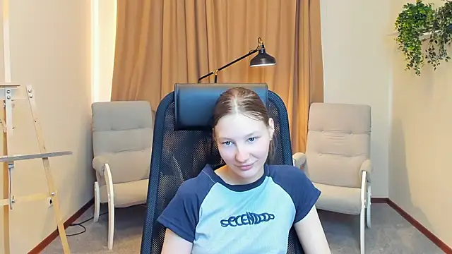 Snapshot of AndriaWhitford chatting on 03/19/26, 01:04 AndriaWhitford online show from 03/19/26, 01:04