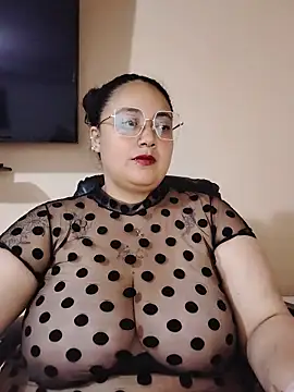 Snapshot of AvaRyd chatting on 05/28/26, 03:26 AvaRyd online show from 05/28/26, 03:26