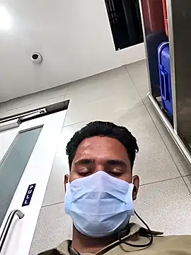 Stranger boy123 online show from 03/19/26, 08:40