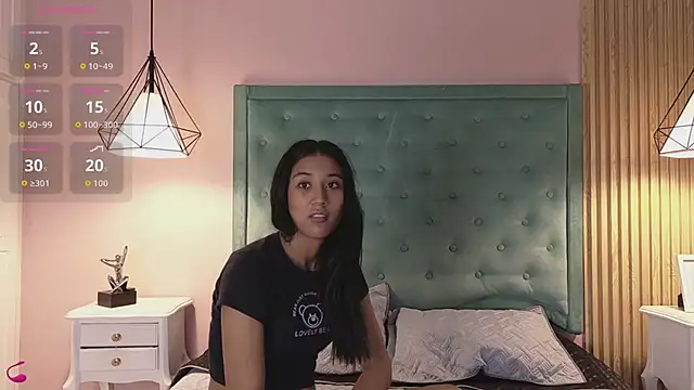 ninaBravu online show from 04/29/26, 01:26