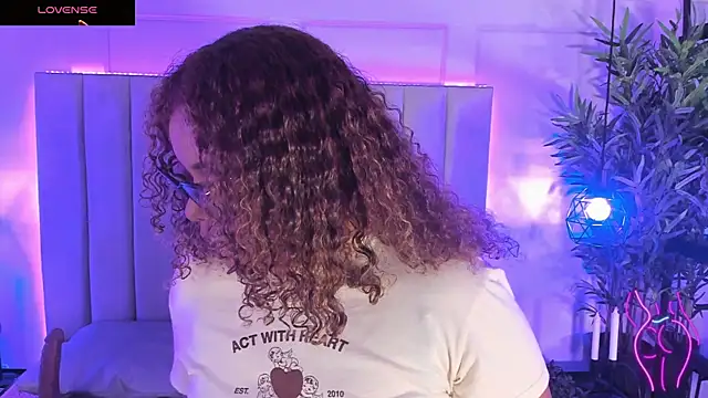 DakotaHarrison online show from 05/08/26, 12:21