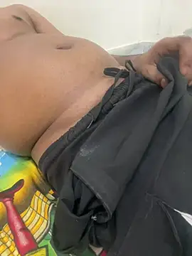couple-new online show from 06/26/26, 05:23