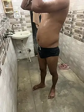 couple-new online show from 07/04/26, 07:25