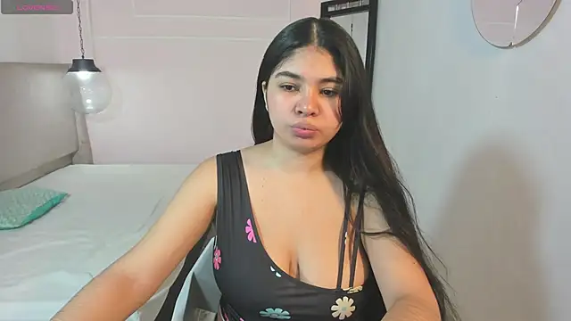 MilaHeat1 online show from 04/27/26, 07:34