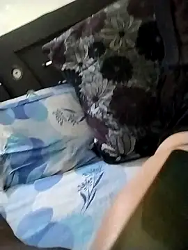 Snapshot of PriyankaSuthhar chatting on 03/25/26, 07:42 PriyankaSuthhar online show from 03/25/26, 07:42