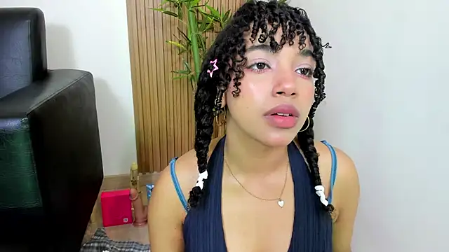 JazmyXXX online show from 05/25/26, 08:04