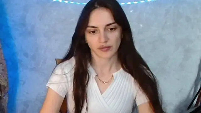 RoxiCherry online show from 05/19/26, 07:15