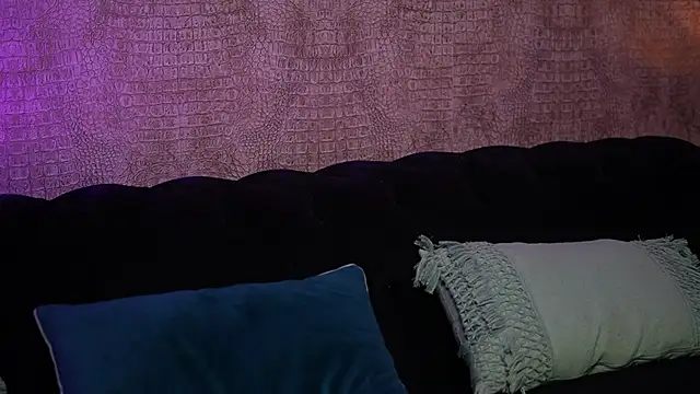 DaliaParis online show from 04/26/26, 07:22
