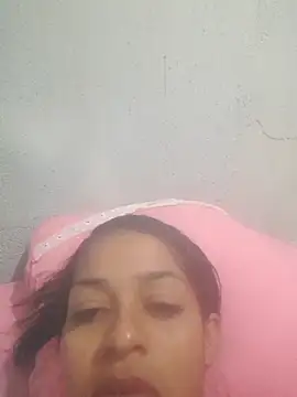 Beatriz2211 online show from 03/27/26, 05:56