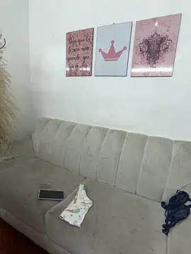 angel rousse01 online show from 04/10/26, 01:27