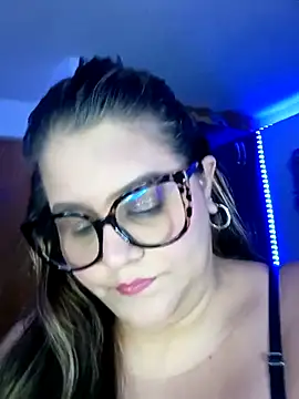Snapshot of Bonny_rousse01 chatting on 04/17/26, 12:30 Bonny rousse01 online show from 04/17/26, 12:30