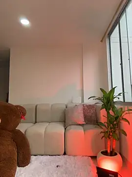 MelodyRey   online show from 04/20/26, 10:22