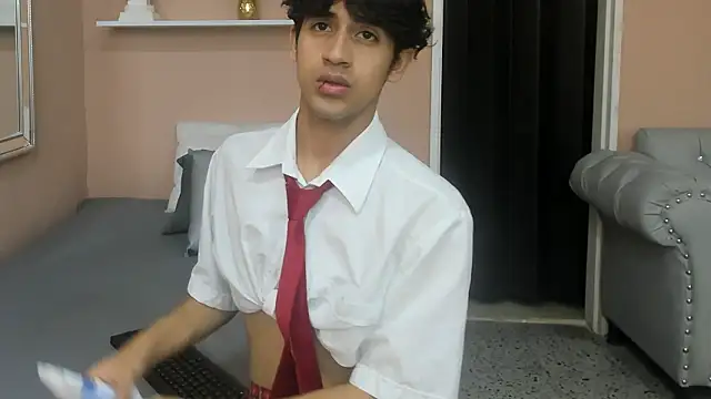  ArchieBlu  online show from 03/21/26, 03:33