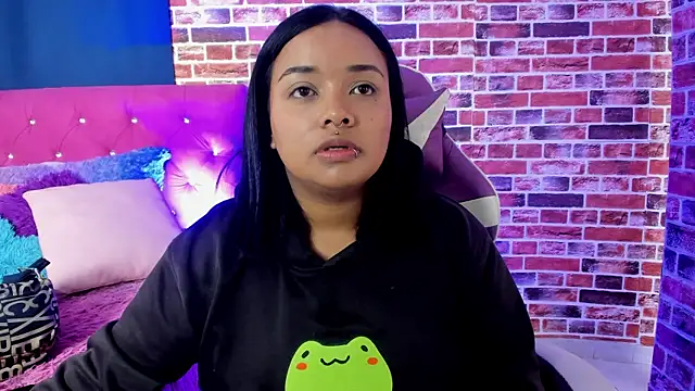 SofiiaCutee online show from 04/17/26, 02:25