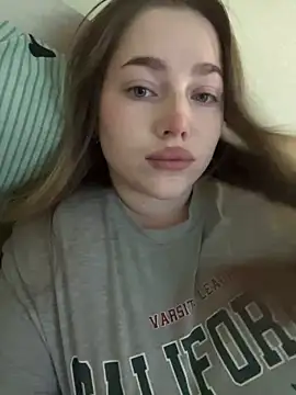 milana millka online show from 03/31/26, 08:26