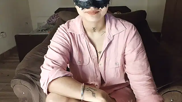 Punjabi baddie  online show from 07/28/26, 08:52