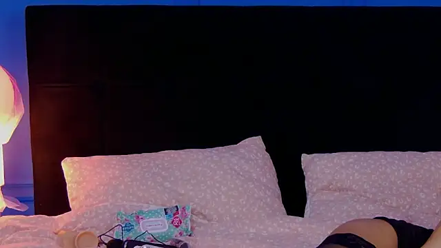 SiennaChantal online show from 03/29/26, 08:14