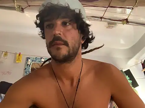 Snapshot of FreeSoulx chatting on 03/19/26, 04:00 FreeSoulx online show from 03/19/26, 04:00