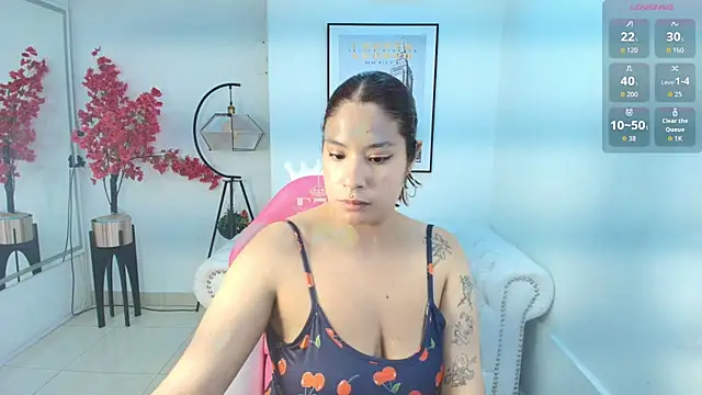 Natalia cartier online show from 06/11/26, 02:53