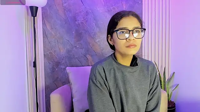 alina sauvage online show from 05/12/26, 11:29
