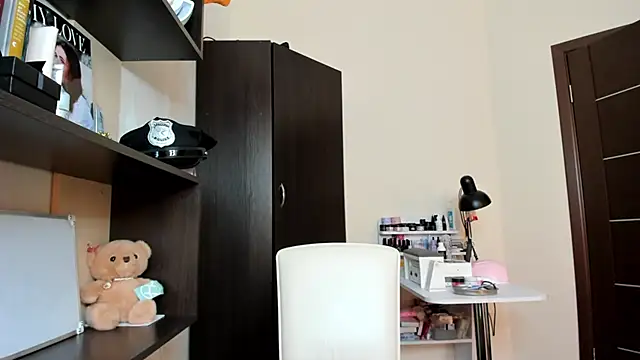 Snapshot of OhMyAlice chatting on 07/09/26, 05:06 OhMyAlice online show from 07/09/26, 05:06