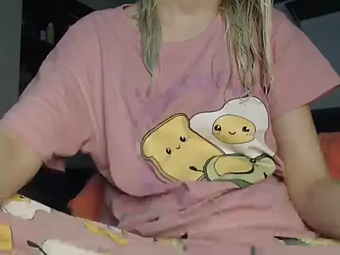 MessyQueen online show from 03/19/26, 08:24