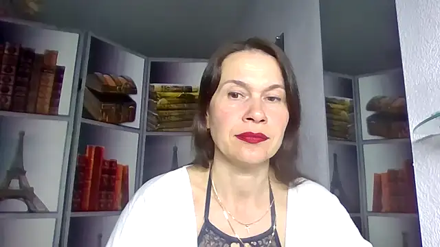 Selena Moo online show from 03/26/26, 07:52