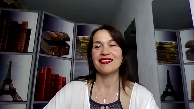 Selena Moo online show from 04/09/26, 02:11