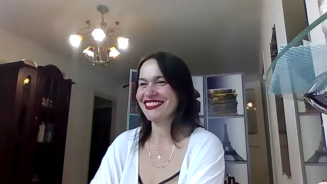 Selena Moo online show from 05/29/26, 09:51
