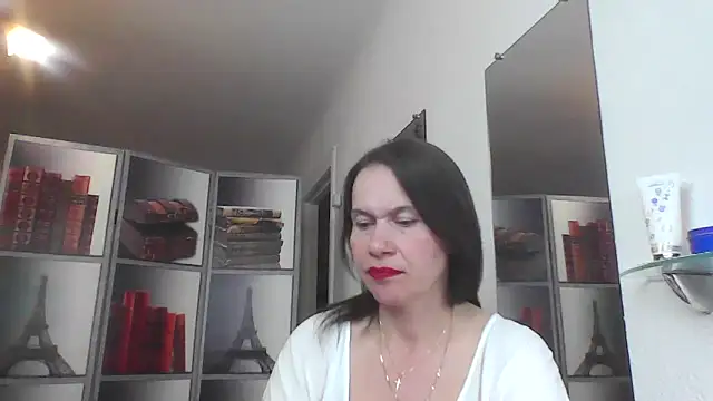 Selena Moo online show from 05/31/26, 01:18