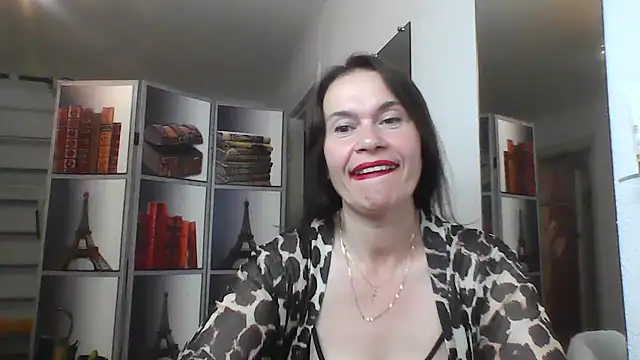 Snapshot of Selena_Moo chatting on 08/02/26, 08:46 Selena Moo online show from 08/02/26, 08:46