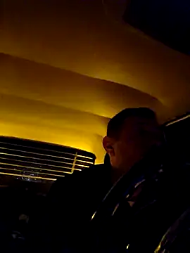 Snapshot of 31olsakcekiliriz chatting on 03/21/26, 06:00 31olsakcekiliriz online show from 03/21/26, 06:00