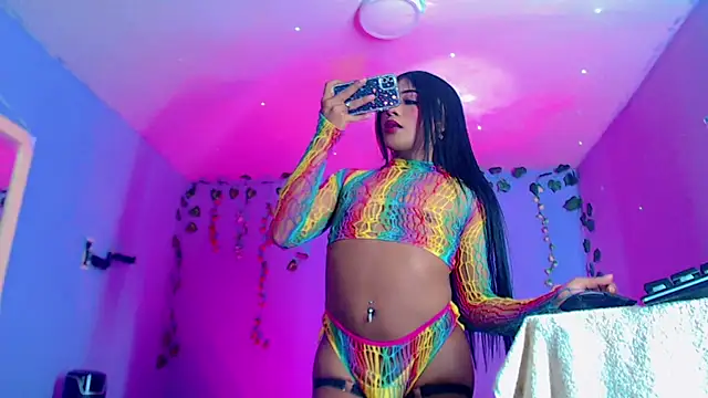 Snapshot of AnttonellaHottx chatting on 03/21/26, 04:50 AnttonellaHottx online show from 03/21/26, 04:50