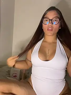 Tefy Oss online show from 03/27/26, 01:11