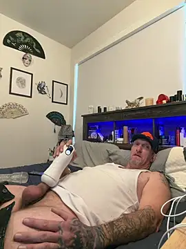 bilateralBKamputee online show from 03/22/26, 08:23