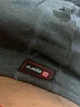 Snapshot of WeepyInsignia chatting on 03/26/26, 10:54 WeepyInsignia online show from 03/26/26, 10:54