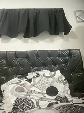 Blowjob-Queen  online show from 07/12/26, 04:03