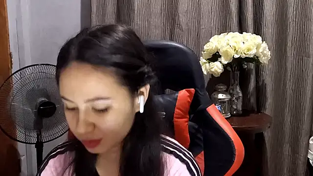 SeleneChiang online show from 03/22/26, 11:24