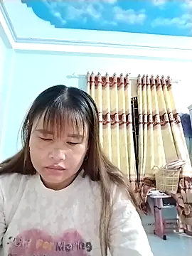 Moubie1 online show from 05/02/26, 03:06